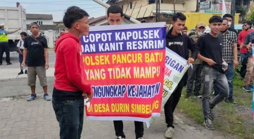 Delapan LP Masuk 'Peti Es', Polsek Pancur Baru Digruduk Ratusan Warga: Copot Kapolsek dan Kanit Reskrim!!!