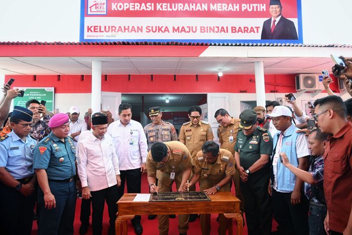 Resmikan Koperasi Kelurahan Merah Putih di Binjai, Gubernur Bobby Nasution Sebut Perputaran Ekonomi Bisa Capai Rp2,5 Miliar