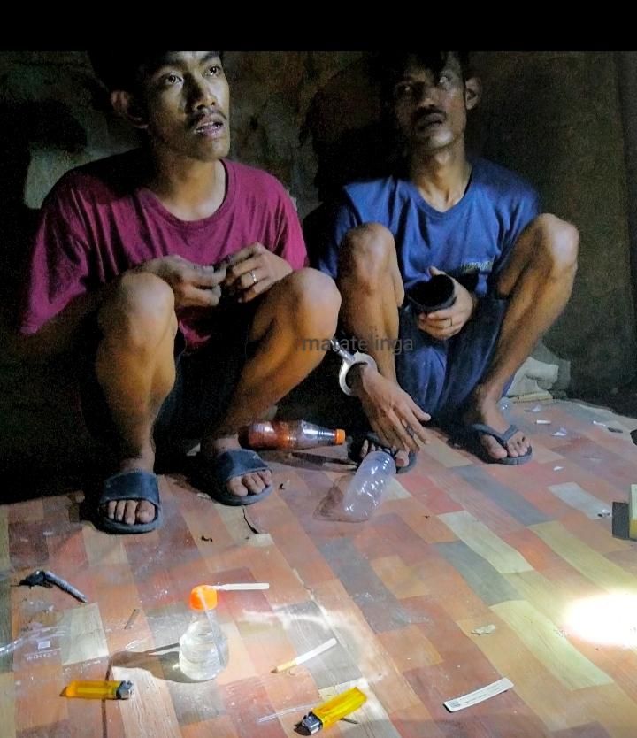 Lagi Asyik Nyabu, Warga Sentang Gerebek Rumah Kosong