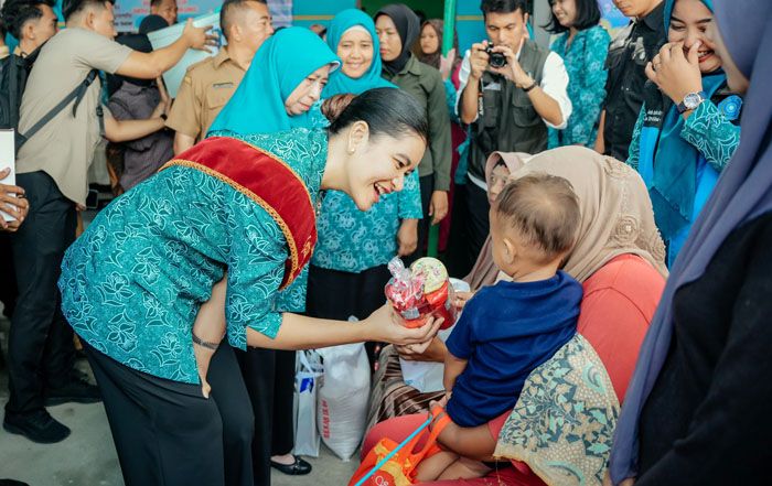 Kejar Ketercapaian ZeroDose di Sumut, Ketua PKK Sumut Kunjungi Dua Posyandu di Langkat