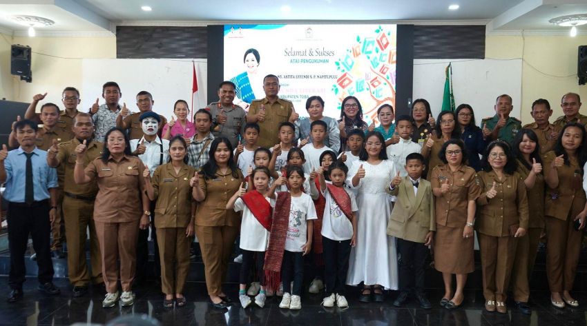 Ny. Astita Effendi S.P. Napitupulu Dikukuhkan Jadi Bunda Literasi