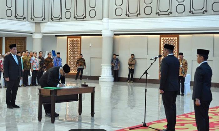 Lantik Dua Pejabat Eselon II, Gubernur Sumut Bobby Nasution Ingatkan Jangan Korupsi