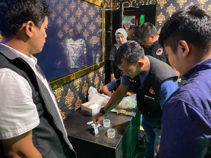 Polrestabes Medan Razia Capital Building, 33 Orang Dites Urine