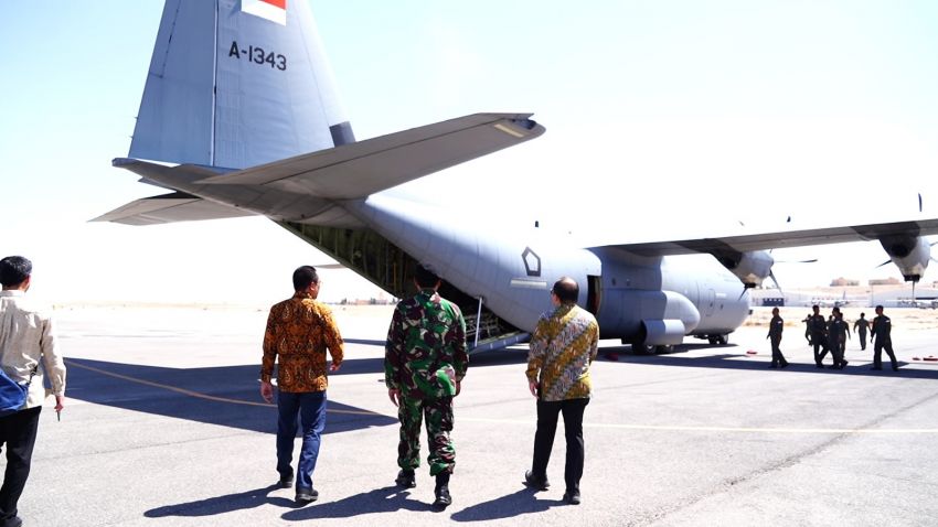 Panglima TNI Kirim Pasukan Terpilih Bantu Penyaluran Makanan Ditengah Gempuran Rudal Israel di Gaza