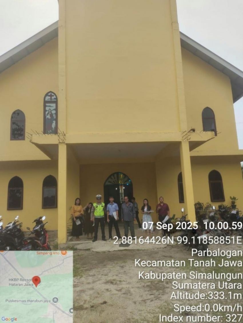 Polsek Tanah Jawa Wujudkan Program Minggu Kasih melalui Pengamanan Ibadah