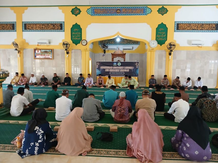 Wujudkan Sinergitas antara Umaroh dan Ulama, Danramil 07/Tambelan hadiri Muscam MUI Kec. Tambelan