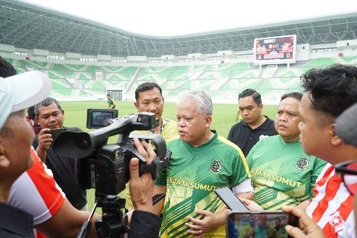 Hangat&Sportif, Laga Persahabatan Antara Kejati Sumatera Utara Dengan Pimpinan Redaksi Media