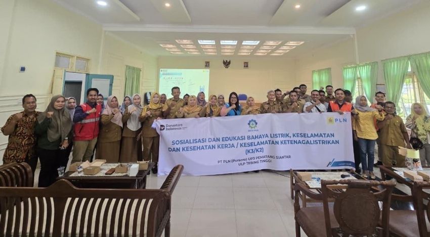 PLN UID Sumut Gelar Sosialisasi Bahaya Listrik dan Edukasi K3/K2 di Tebing Tinggi