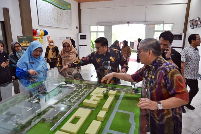 Kunjungi UPTD Khusus RS Haji Medan, Sekdaprov Minta Sukseskan Probis untuk Masyarakat Sumut