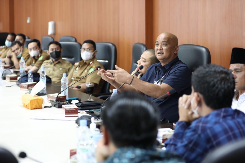 Profil Robi Barus Mantan Kepling Kini Jadi Ketua Fraksi PDI Perjuangan DPRD Kota Medan