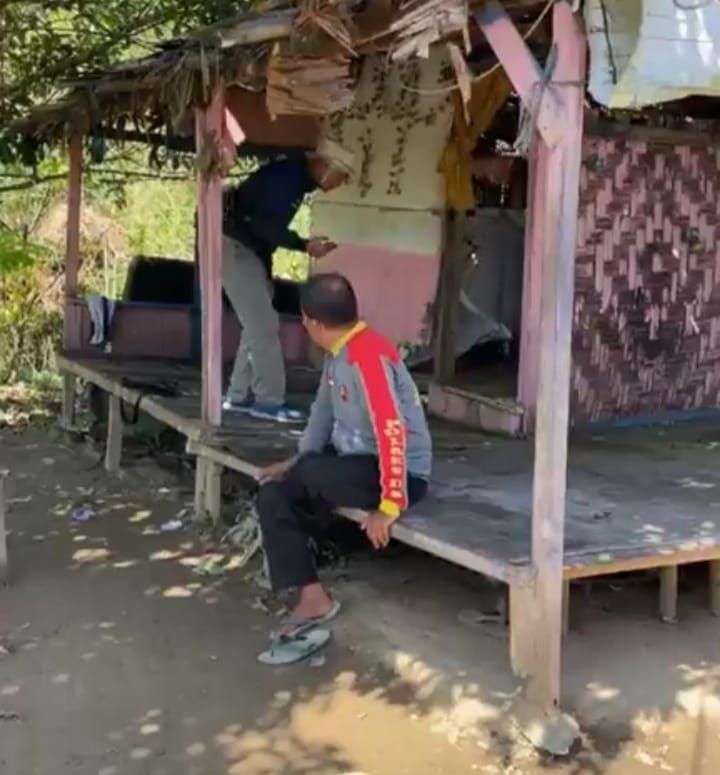 Viral ! Rumah Reot Warga Miskin Tj.Morawa Ramai Didatangi Wartawan