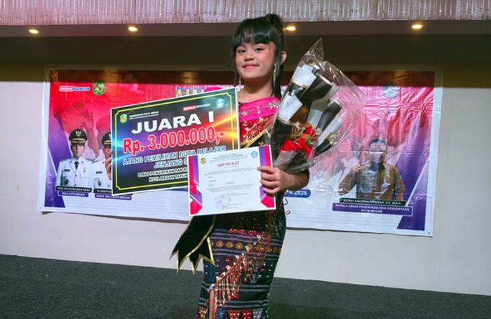 Ukir Prestasi Hingga Tingkat Nasional dan Internasional, Felicia Kembali Raih Juara I Duta Pelajar Kota Medan 2025