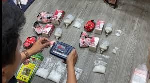 Oknum Dokter Bersama Istri Jalani Pemeriksaan di Ruang Narkoba