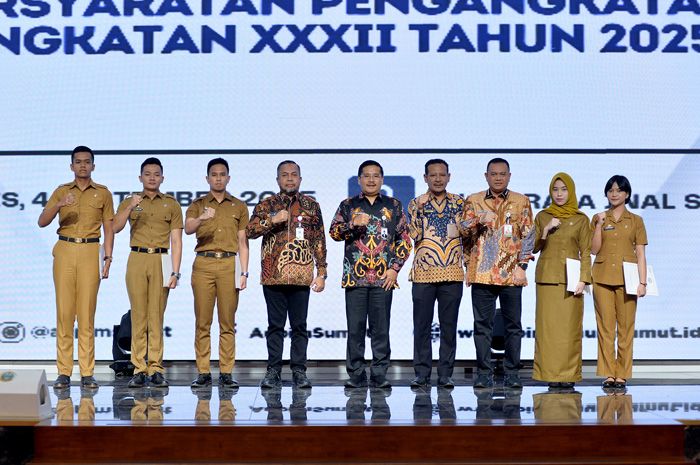 Serahkan 64 SK CPNS IPDN, Sekdaprov Sumut Tekankan Pentingnya Disiplin, Belajar, dan Networking