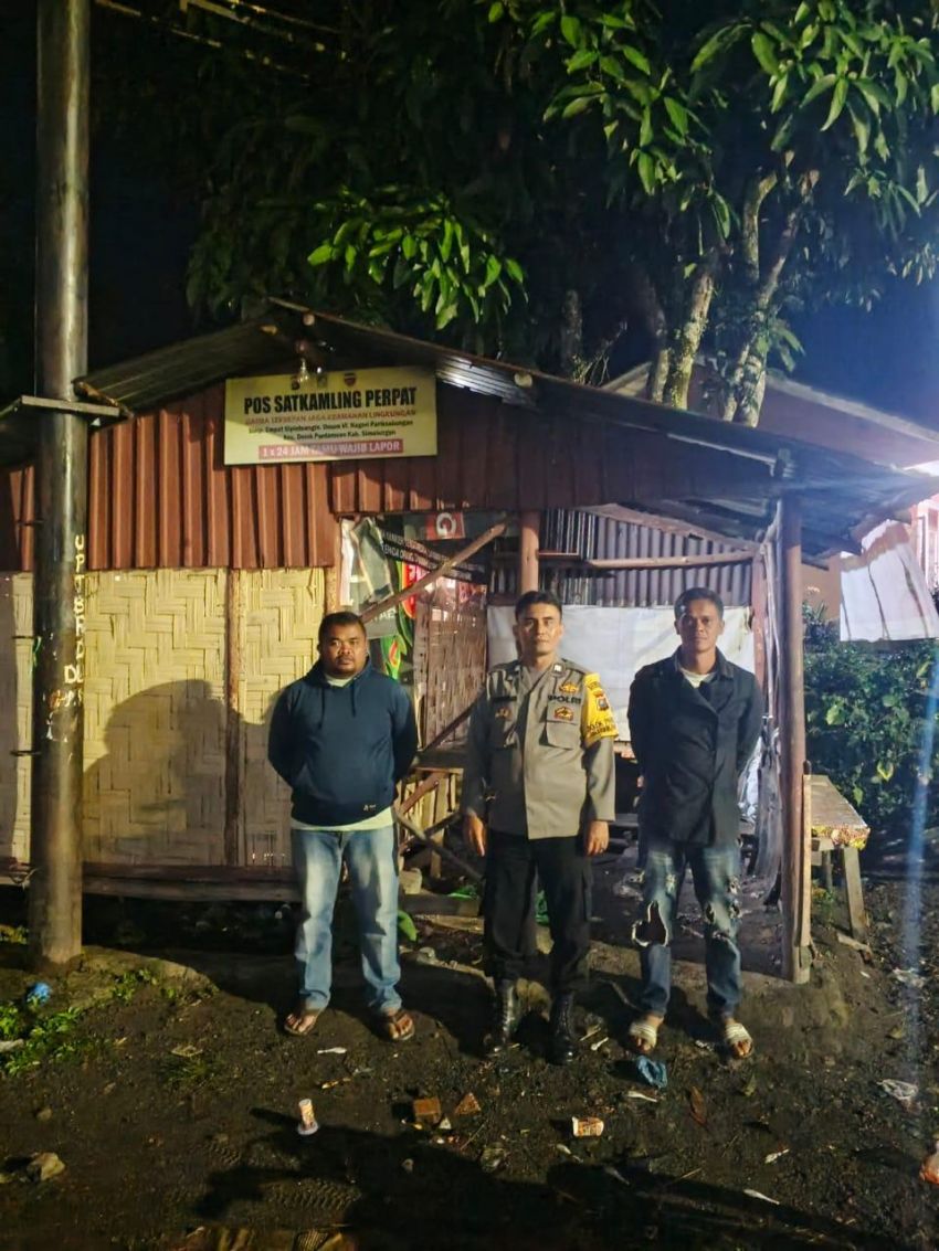 Polsek Dolok Pardamean Lakukan Pengecekan Poskamling untuk Stabilitas Keamanan
