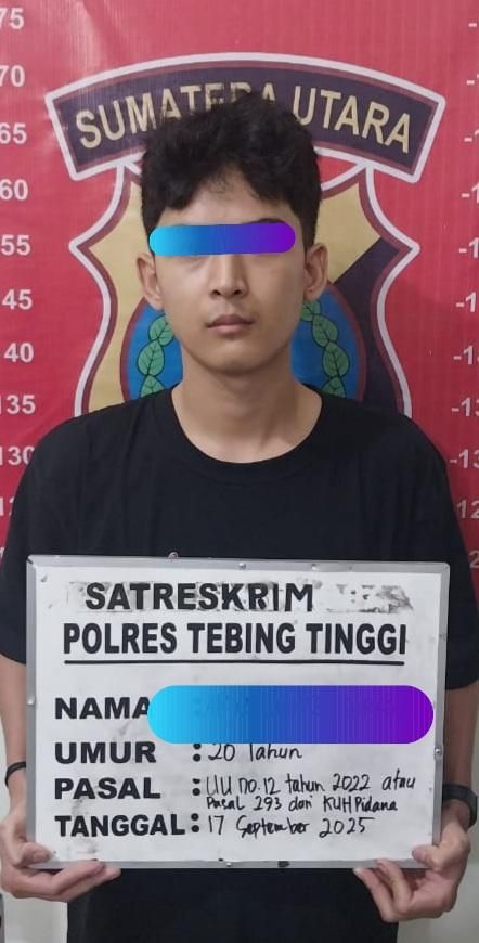 Ganteng-ganteng Pemerkosa