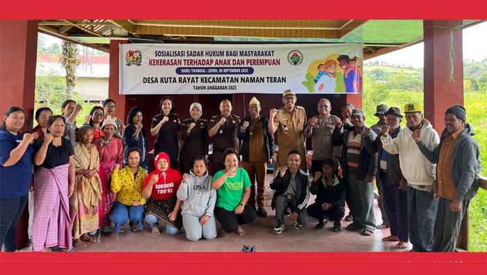 Kejari Karo Sosialisasi Sadar Hukum Terkait UUPA di Desa Kutarayat, Kecamatan Naman Teran, Karo