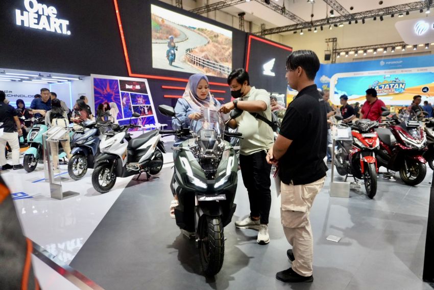 Astra Honda Motor Boyong New Honda ADV160 di Pameran Bergengsi IMOS 2025