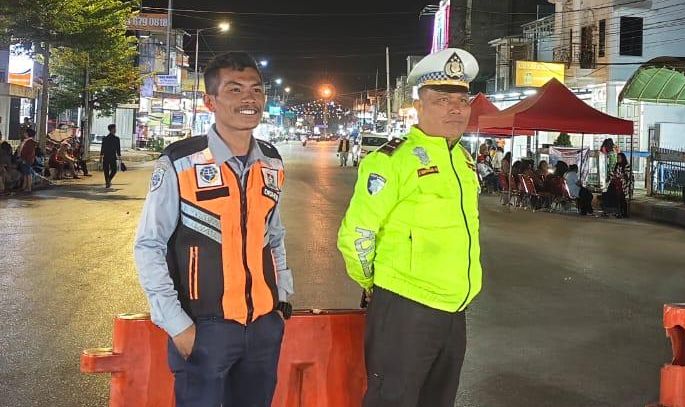 Jalan Merdeka Kota Doloksanggul Ditutup Gara-Gara Kegiatan Horas Creative Corner