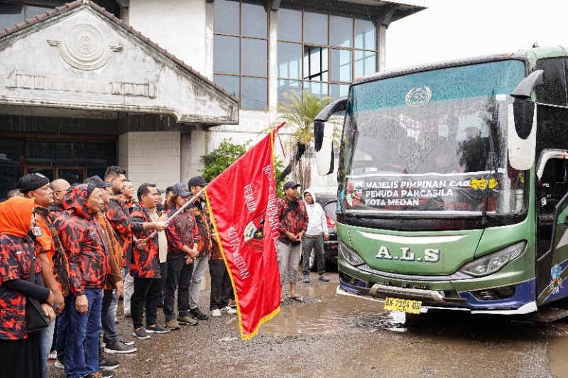 Ikuti Mubes di Jakarta, Ketua MPC PP Medan M.Rahmaddian Shah SH MH Berangkatkan Ratusan Kader