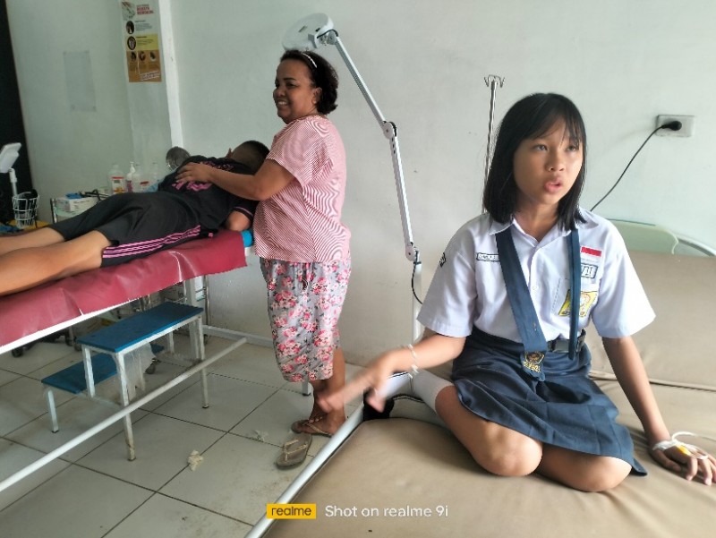 Pelajar SMP Negeri 1 Laguboti Diduga Keracunan MBG