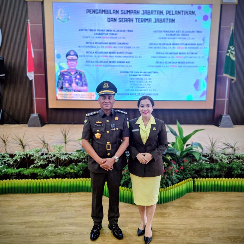 Dilantik ! Raymund Hasdianto Sihotang Jabat Asisten Pemulihan Aset Kejati Kalteng