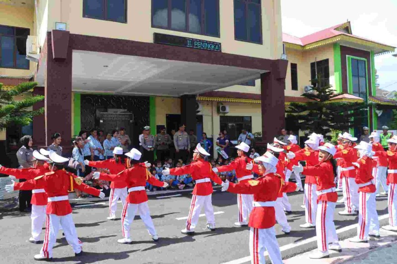 Polres Batu Bara Gelar "Polantas Menyapa", Latih Baris Berbaris Polisi Cilik