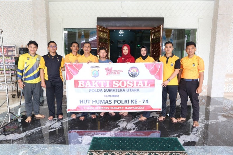 Sambut HUT Humas Polri ke-74, Bidhumas Polda Sumut Tebar Kepedulian Lewat Bakti Religi