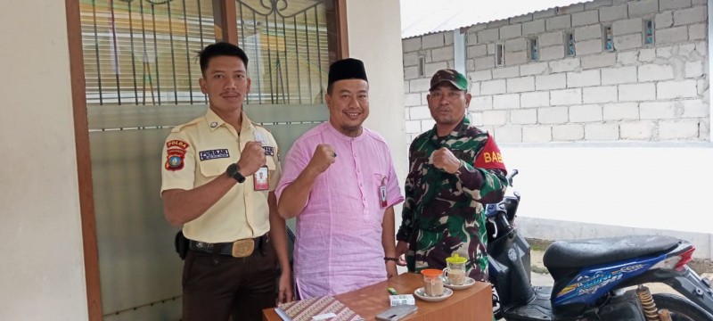 Demi keamanan nasabah BRK Syariah, Babinsa Koramil 07/Tambelan gelar Patroli Objek Vital di Tambelan