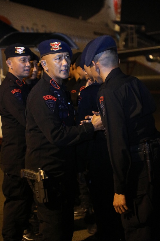Brimob Sumut Siap Berangkat! Dansat Brimob Pimpin Pengecekan Kesiapan dan Doa Bersama Personel BKO PMJ