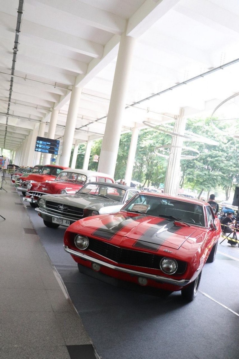 KNO 90&rsquo;s Autoshow Meriahkan Bandara Internasional Kualanamu dengan Koleksi Mobil Klasik Era 1990