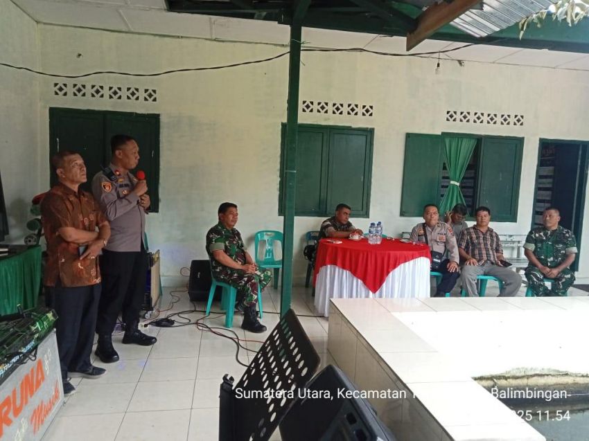 Sinergitas TNI-Polri Makin Solid, Kapolsek Tanah Jawa Hadiri Syukuran Kenaikan Pangkat 11 Personel Koramil