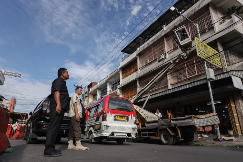 Pasang 6 CCTV di Relokasi Pedagang Pasar Horas, Kadis Kominfo; Demi Kenyamanan Masyarakat dan Pedagang
