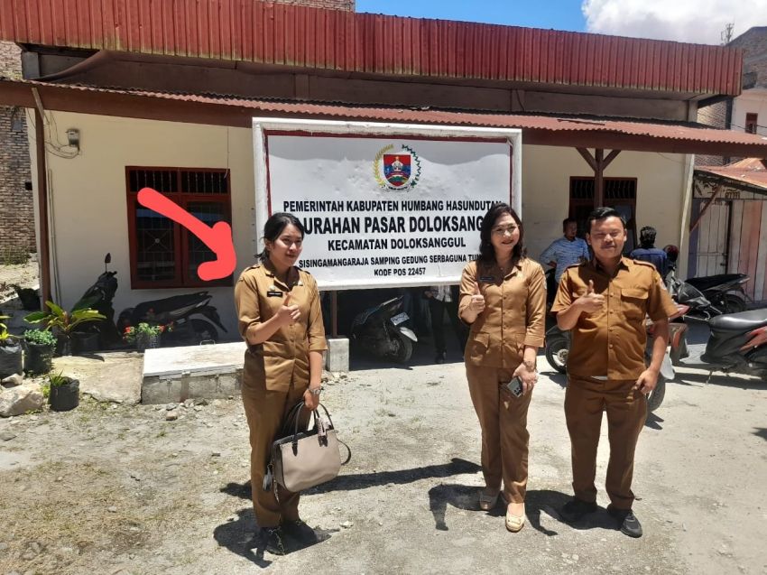 Bupati Humbahas Copot Fricilia Dari Ajudan Wabup, Junita : Terkejut , Tiba-Tiba Dipindahkan Kantor Lurah