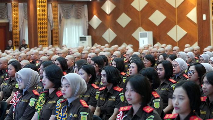 Jaksa Agung Berikan Pembekalan ke Peserta PPPJ Angkatan 82 Gelombang II Tahun 2025, Tekankan Karakter "Jaksa Berkualitas"