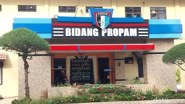 Tak Terima  Demosi 3 Tahun, Kompol DK Ajukan Banding