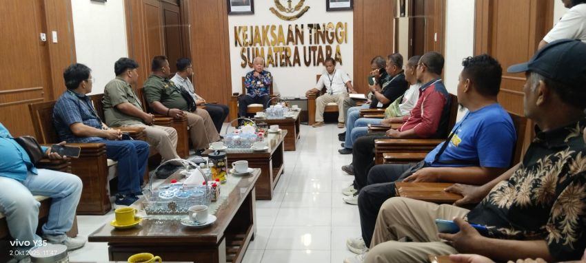 Terima Audensi Forwaka Sumut, Kajatisu Pastikan Tidak Ada Informasi Tersumbat