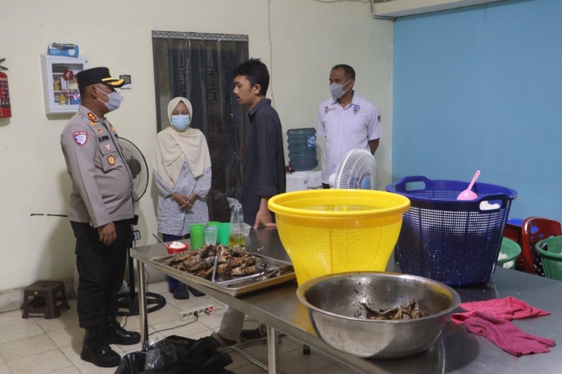 Kapolres Simalungun Pastikan SPPG Berjalan Baik, Cegah Hal Buruk Dalam Makanan Anak Sekolah