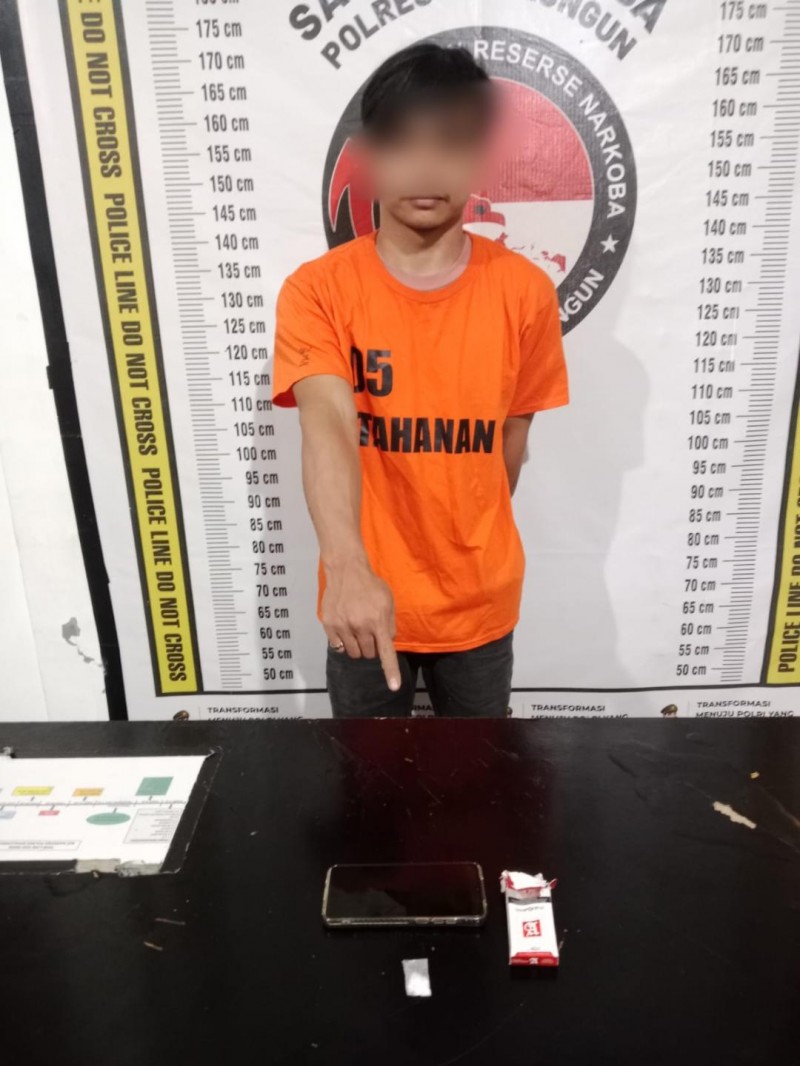 Sat Narkoba Polres Simalungun Gulung Pasangan Kekasih Pengedar Sabu