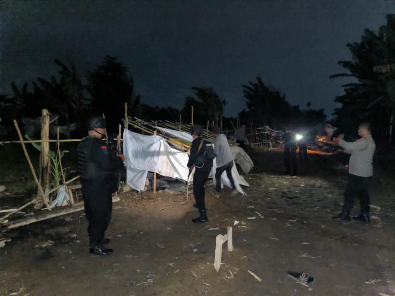 Kapolsek Sunggal dan Brimobdasu Gerebek Lembah Berkah
