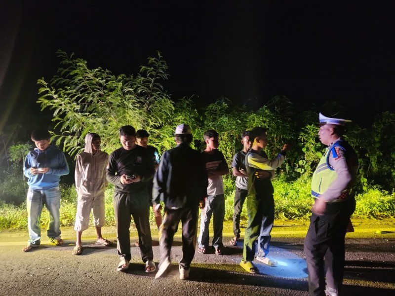 Dua Remaja Tewas Bersimbah Darah