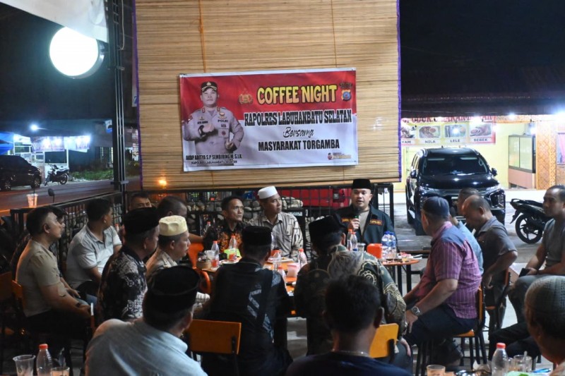 Terima Saran dan Kritik Kapolres Labusel Bangun Komunikasi Terbuka melalui "Ngopi Kamtibmas"
