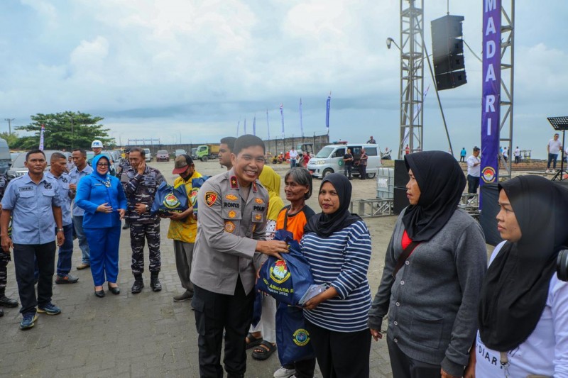 Wakapolda Sumut Hadiri Pembukaan KKRI, Bakes, dan Baksos HUT Armada RI ke-80 di Belawan