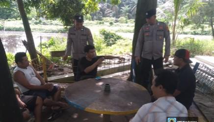 Polsek Nasembilan-sepuluh Laksanakan Patroli dan Sosialisasi Bahaya Narkoba di Lingkungan Sukaramai