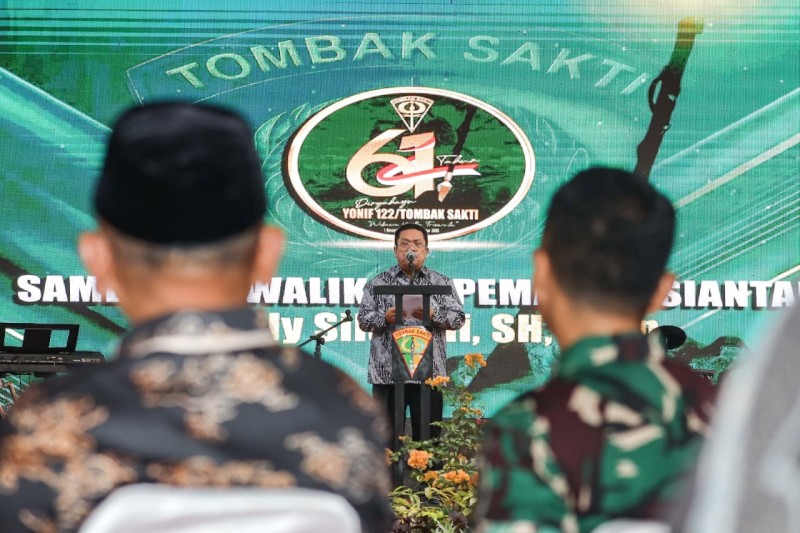 HUT TNI Yonif 122/TS, Wesly Apresiasi Atas Dedikasi Menjaga Kedaulatan NKRI