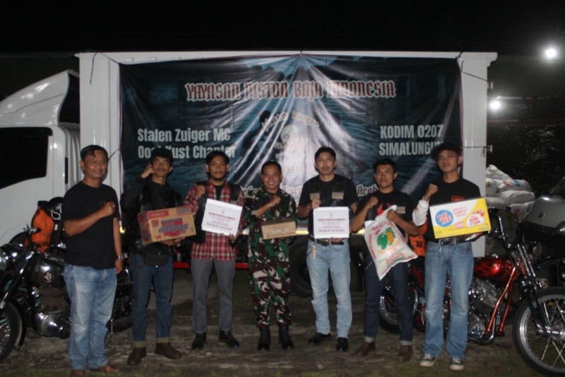 Kodim 0207/Simalungun Terima Bantuan Kemanusiaan dari Yayasan Piston Baja Indonesia untuk Korban Banjir dan Longsor di Taput, Sibolga, dan Tapsel