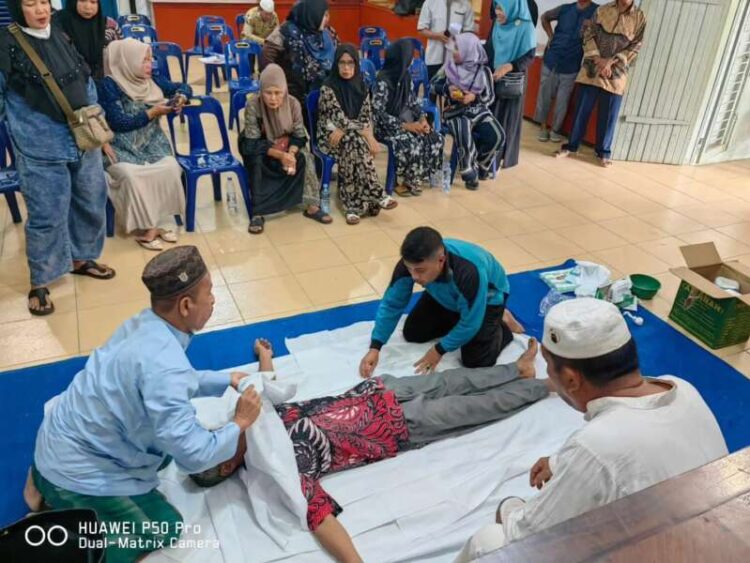 Pelatihan Fardhu Kifayah di Sei Rotan, Upaya Pj. Kades Siapkan Generasi Baru Bilal Mayit
