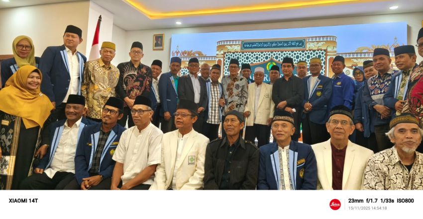 &lrm;Menko Kumham Imipas Resmi Buka RAKORNAS IKA BKPRMI Tahun 2025