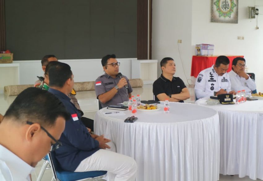 Plt Kajari Madina Yos A Tarigan Tekankan Pentingnya Reaksi Cepat Tanggap Darurat Bencana Banjir dan Longsor