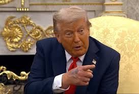 Langkah Trump Menyelamatkan Partai Republik dari Lonjakan Asuransi Kesehatan, Membutuhkan Biaya $50 Miliar